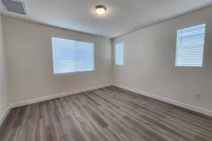 417 Mystic Ln, Pittsburg, CA 94565 - Photo 9