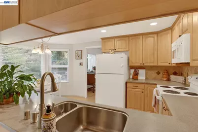 5827 Cold Water Drive, Castro Valley, CA 94552 - Photo 13