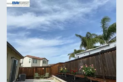 1718 Kyle Dayton Dr, Tracy, CA 95376 - Photo 47