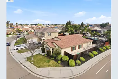 1718 Kyle Dayton Dr, Tracy, CA 95376 - Photo 39