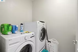 1718 Kyle Dayton Dr, Tracy, CA 95376 - Photo 31