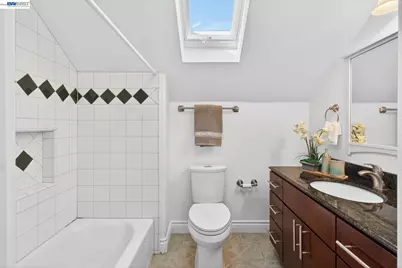 2214 Clinton Ave, Alameda, CA 94501 - Photo 39