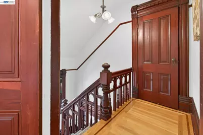 2214 Clinton Ave, Alameda, CA 94501 - Photo 29