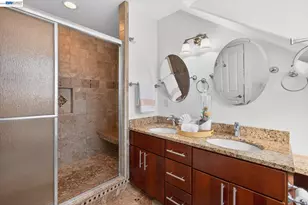 2214 Clinton Ave, Alameda, CA 94501 - Photo 35