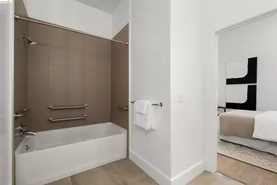 1545 32nd Street #104, Oakland, CA 94608 - Photo 23