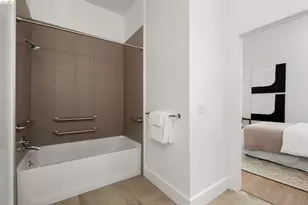 1545 32nd St, Oakland, CA 94608 - Photo 23