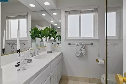 1020 Sanders Dr, Moraga, CA 94556 - Photo 23