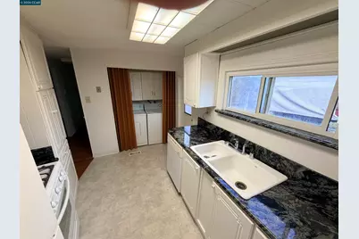 2339 Dalis Drive # 193, Concord, CA 94520 - Photo 7