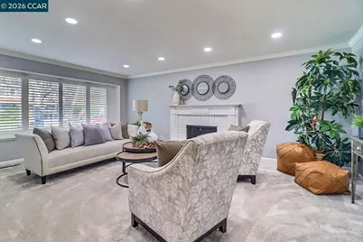 4658 Bishop Ct, Concord, CA 94521 - Photo 9