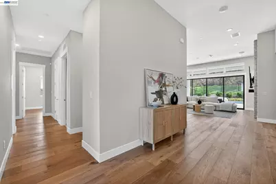 8675 Spikerush Ln, Granite Bay, CA 95746 - Photo 5