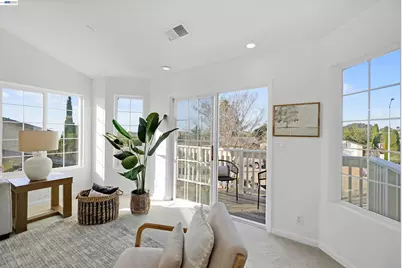 3499 La Mesa Dr, Hayward, CA 94542 - Photo 7