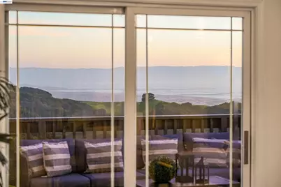 3499 La Mesa Dr, Hayward, CA 94542 - Photo 15