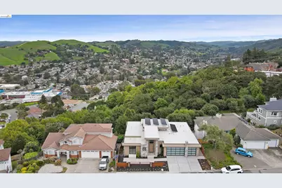 8 North Rancho Ct., Pinole, CA 94803 - Photo 3