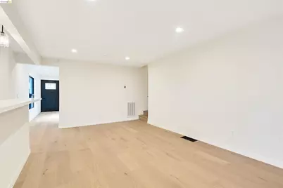 8 North Rancho Ct., Pinole, CA 94803 - Photo 29