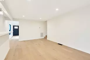 8 N Rancho Ct, Pinole, CA 94803 - Photo 29