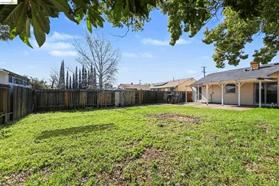 2721 Capistrano St, Antioch, CA 94509 - Photo 23