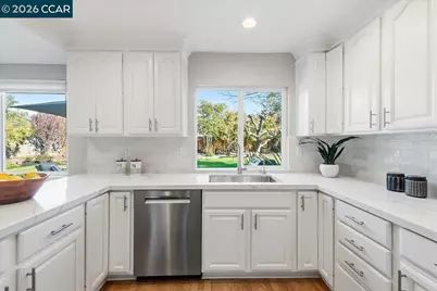 109 Posada Ct, San Ramon, CA 94583 - Photo 13