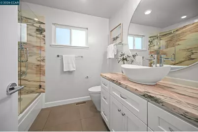 1727 Berrywood Ct, Concord, CA 94521 - Photo 17