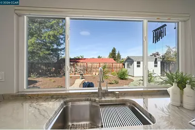 1727 Berrywood Ct, Concord, CA 94521 - Photo 7