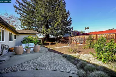 1727 Berrywood Ct, Concord, CA 94521 - Photo 27