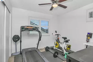 2316 Otto Dr, Stockton, CA 95209 - Photo 23