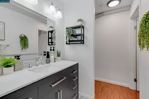 2724 Oak Rd, Walnut Creek, CA 94597 - Photo 33