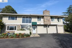 536 Golf Club Rd, Pleasant Hill, CA 94523 - Photo 1