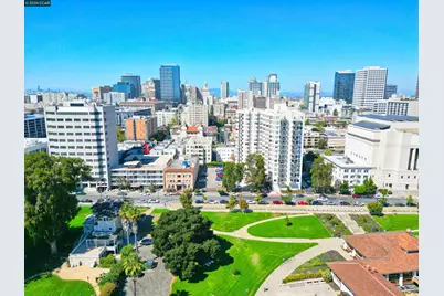 1425 Lakeside Drive #101, Oakland, CA 94612 - Photo 3