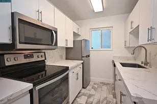 1425 Lakeside Dr, Oakland, CA 94612 - Photo 11