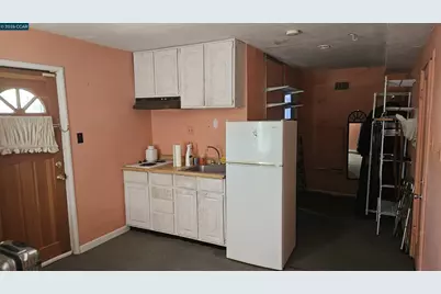 7839 Eureka Ave, El Cerrito, CA 94530 - Photo 19