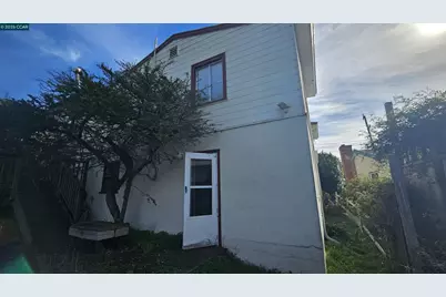 7839 Eureka Ave, El Cerrito, CA 94530 - Photo 35