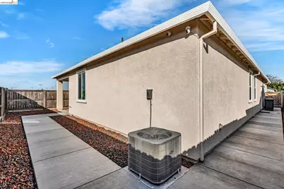 2087 Stars Dr, Rio Vista, CA 94571 - Photo 39