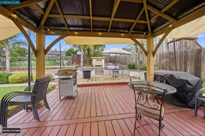 1925 Solano Way, Concord, CA 94520 - Photo 25