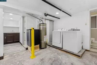 390 Guttenberg St, Daly City, CA 94014 - Photo 35