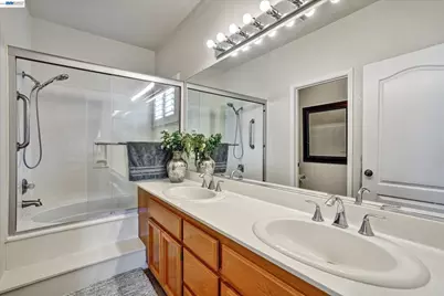 5658 Belleza Drive, Pleasanton, CA 94588 - Photo 29