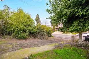 27449 Dobbel Ave, Hayward, CA 94542 - Photo 23