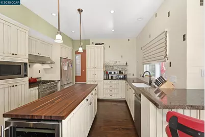 5233 Boulder Ct, Concord, CA 94521 - Photo 17