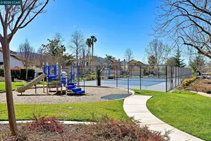 5233 Boulder Ct, Concord, CA 94521 - Photo 41