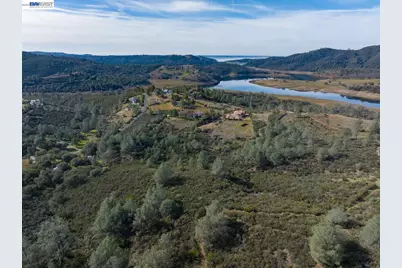 7850 Watermark Place, El Dorado Hills, CA 95762 - Photo 9