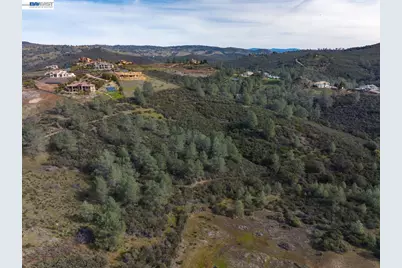 7850 Watermark Place, El Dorado Hills, CA 95762 - Photo 17