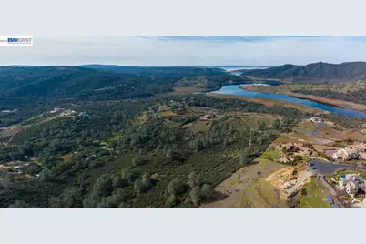 7850 Watermark Place, El Dorado Hills, CA 95762 - Photo 11
