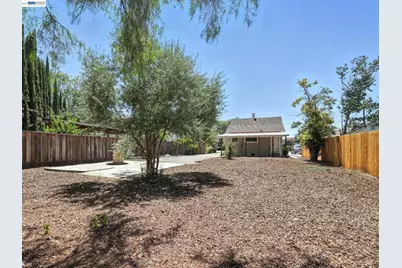 772 McLeod St, Livermore, CA 94550 - Photo 25