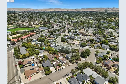 772 McLeod St, Livermore, CA 94550 - Photo 31