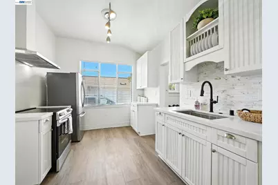 772 McLeod St, Livermore, CA 94550 - Photo 9