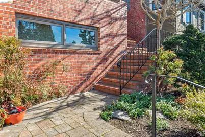 105 Arlington Ave, Kensington, CA 94707 - Photo 3