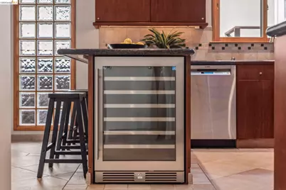 105 Arlington Ave, Kensington, CA 94707 - Photo 13