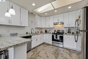 30236 Vanderbilt St, Hayward, CA 94544 - Photo 17