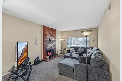 30236 Vanderbilt St, Hayward, CA 94544 - Photo 9