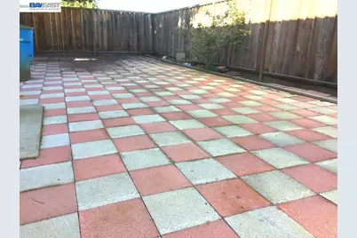 19423-19425 Greenwood Dr, Cupertino, CA 95014 - Photo 15