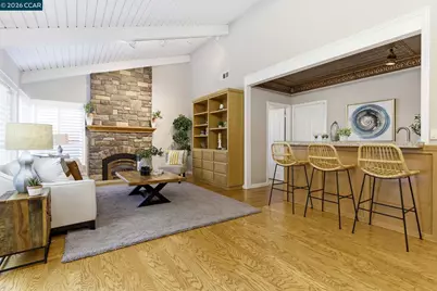 15 Duffy Ct, Pleasant Hill, CA 94523 - Photo 9